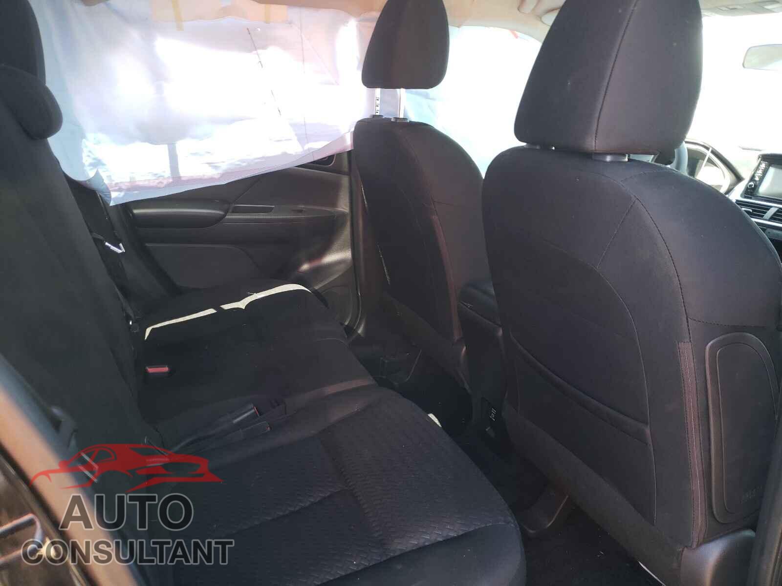 MITSUBISHI ECLIPSE 2018 - JA4AT3AA0JZ062400