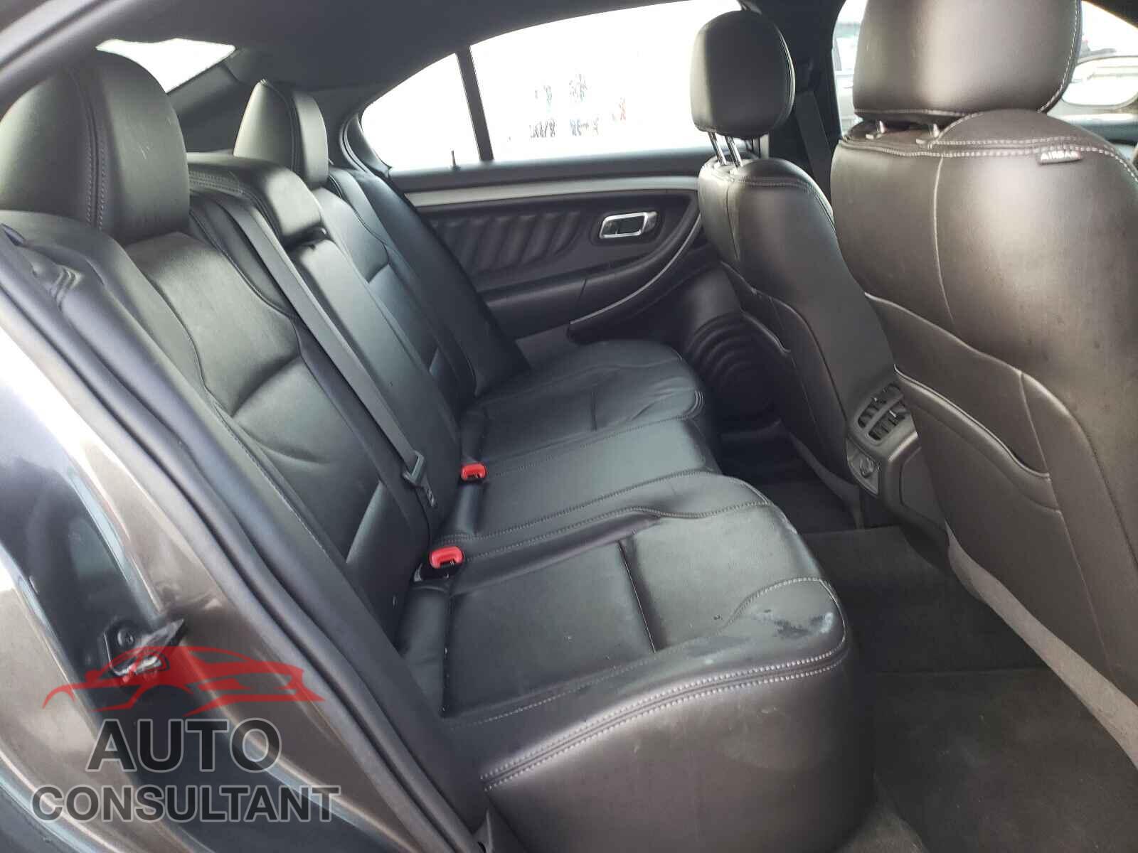 FORD TAURUS 2017 - 1FAHP2E80HG129793