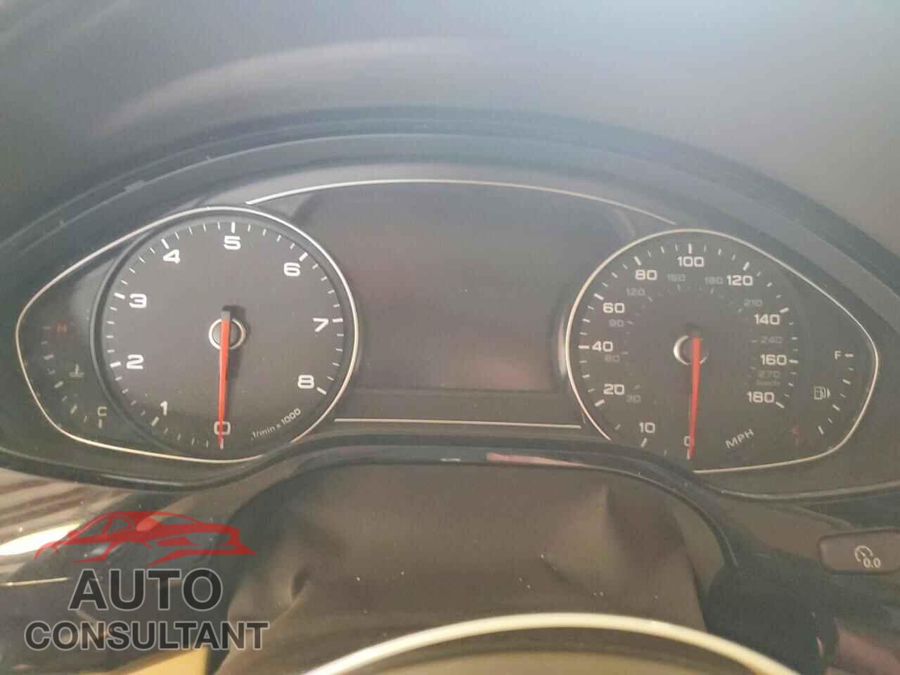 AUDI A8 2011 - WAURVAFD3BN021100