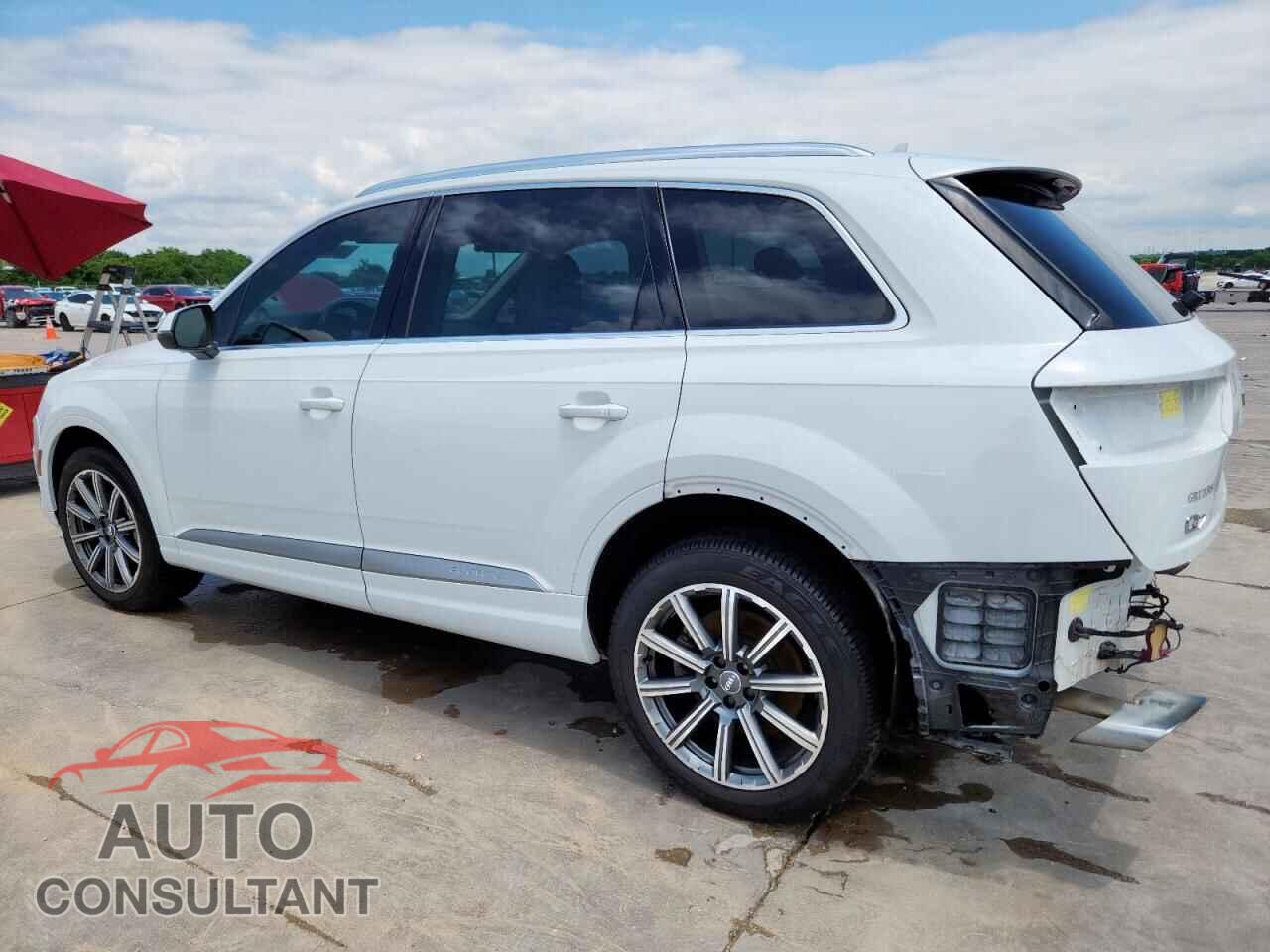 AUDI Q7 2018 - WA1VAAF77JD010946