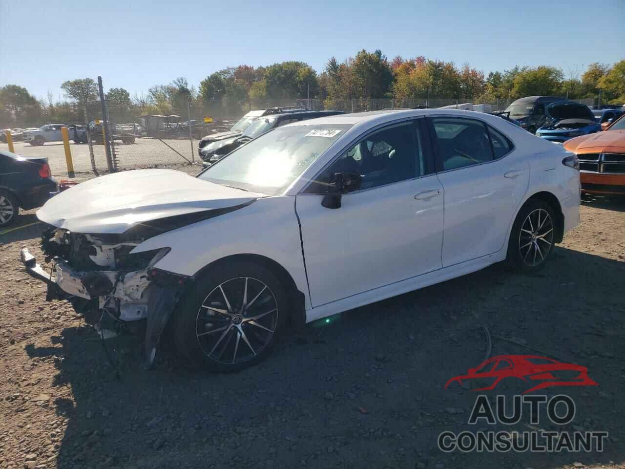 TOYOTA CAMRY 2023 - 4T1G11AK2PU774816