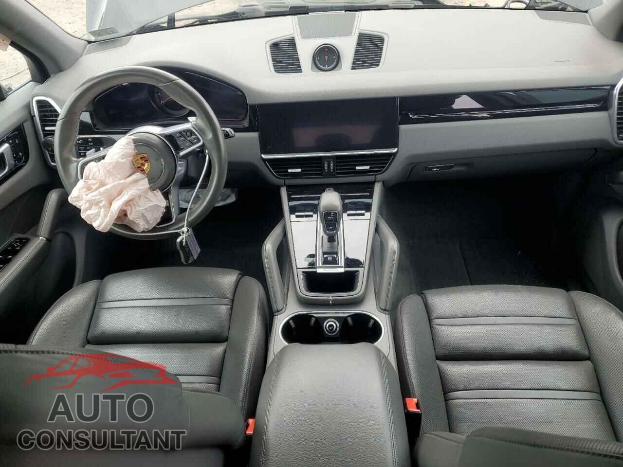 PORSCHE CAYENNE 2020 - WP1AA2AY4LDA10446