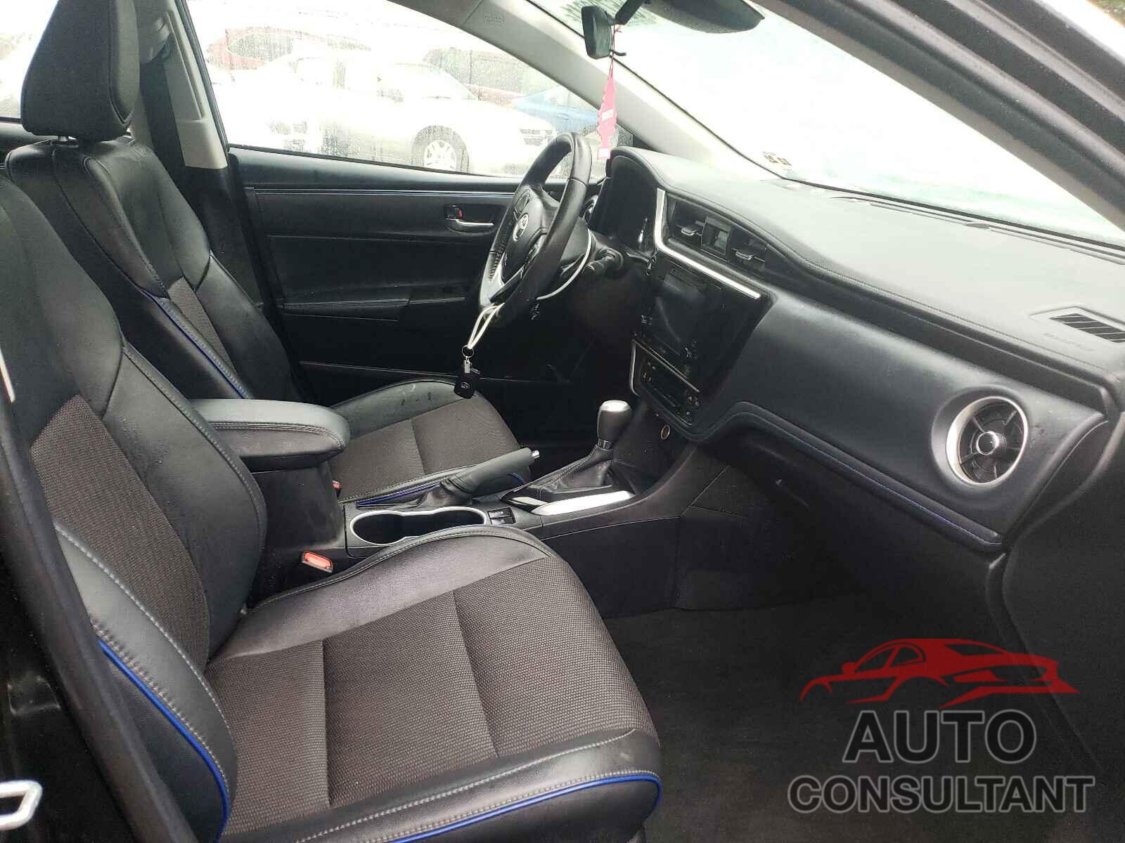 TOYOTA COROLLA 2018 - 2T1BURHE2JC025801