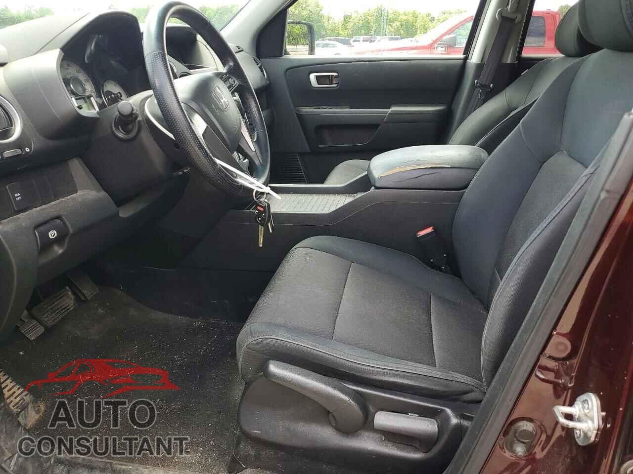 HONDA PILOT 2011 - 5FNYF4H25BB064120