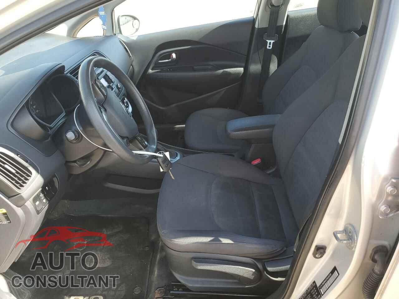 KIA RIO 2013 - KNADM4A37D6281588
