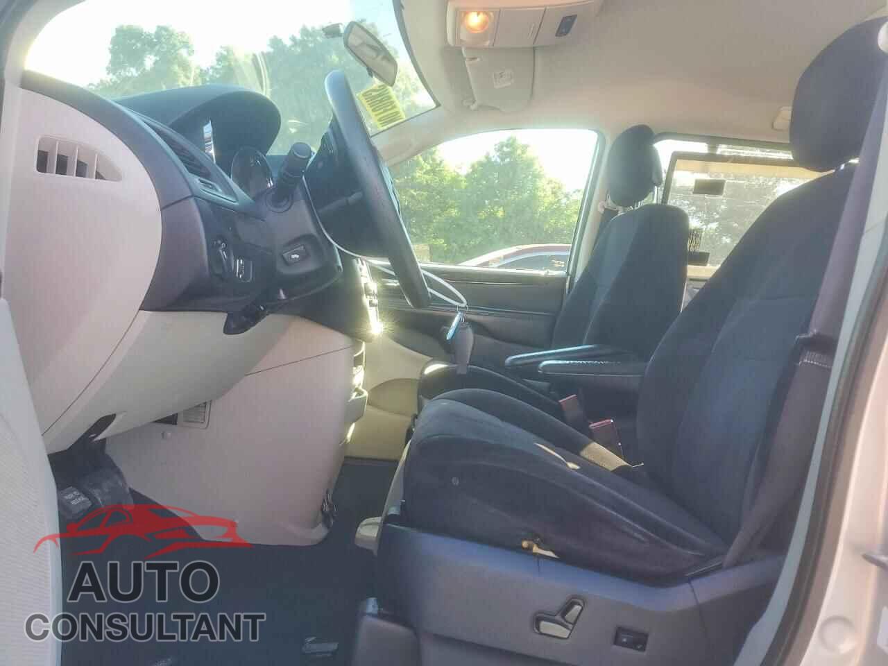 DODGE CARAVAN 2011 - 2D4RN3DG3BR628518