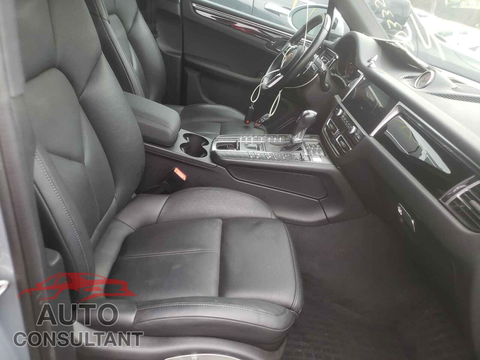 PORSCHE MACAN 2019 - WP1AA2A52KLB01855