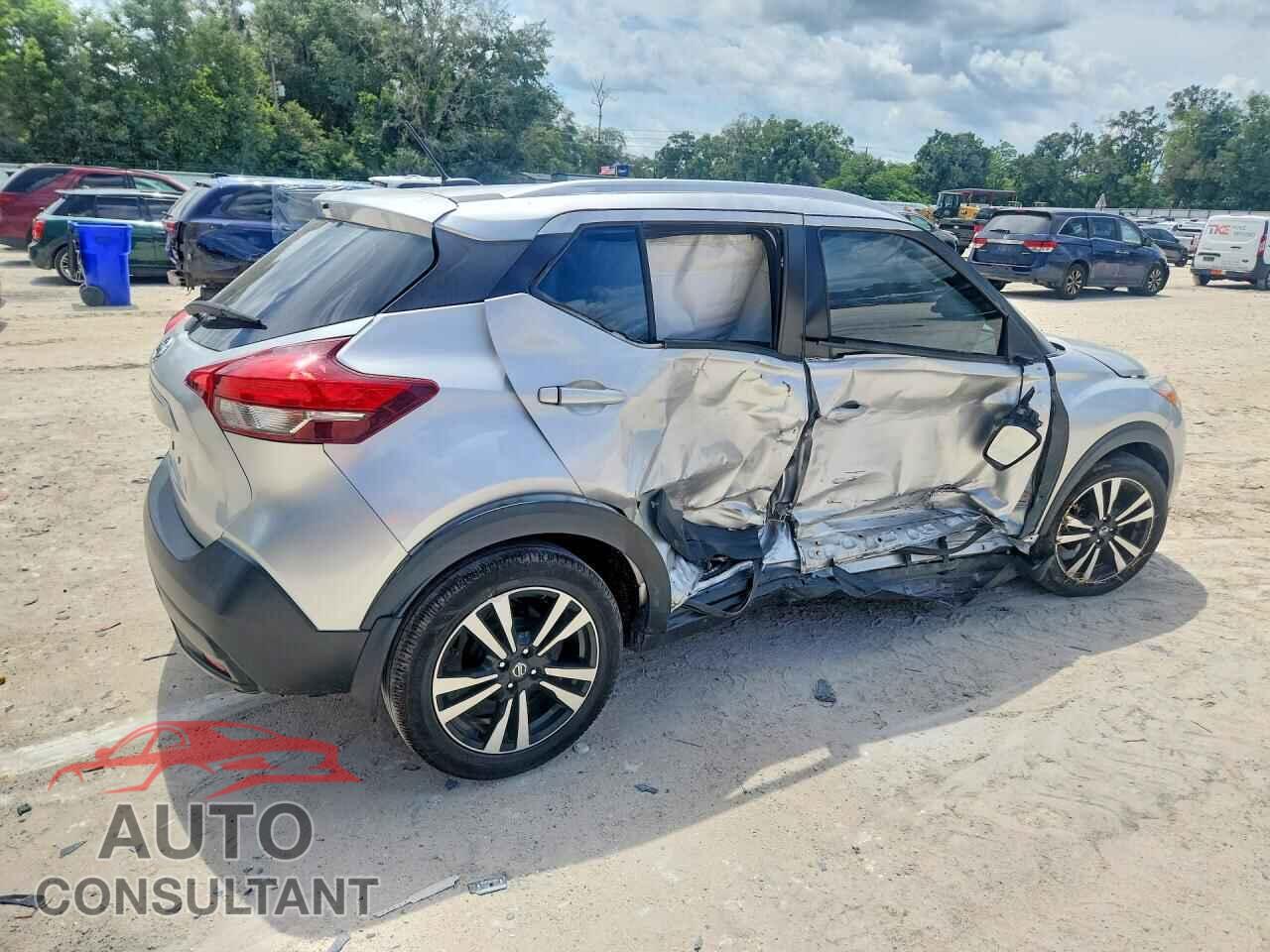 NISSAN KICKS 2019 - 3N1CP5CU3KL491287