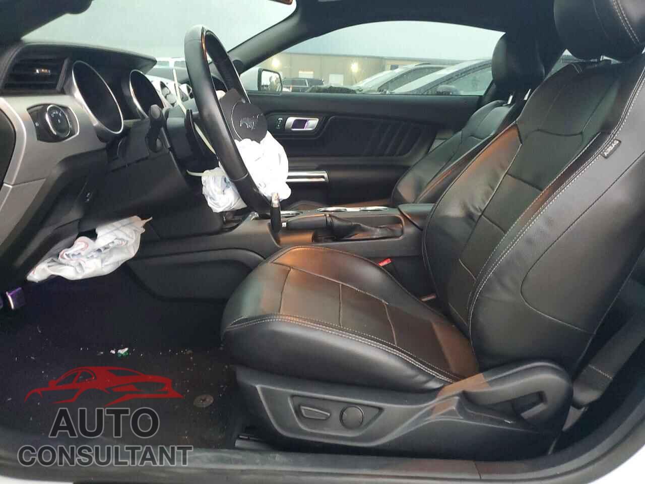 FORD MUSTANG 2020 - 1FA6P8TH0L5132291