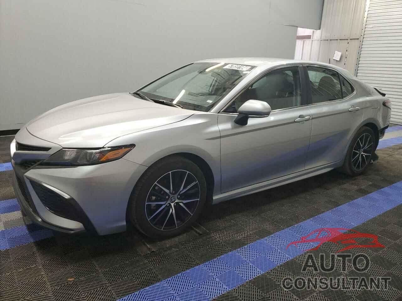 TOYOTA CAMRY 2024 - 4T1G11AK9RU871336
