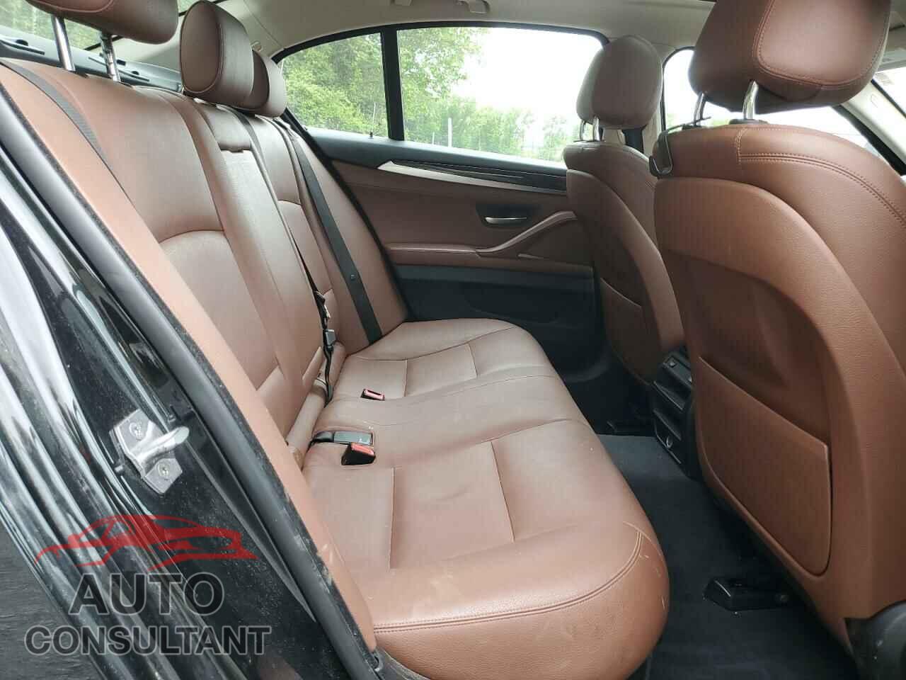 BMW 5 SERIES 2015 - WBA5B3C54FD541706