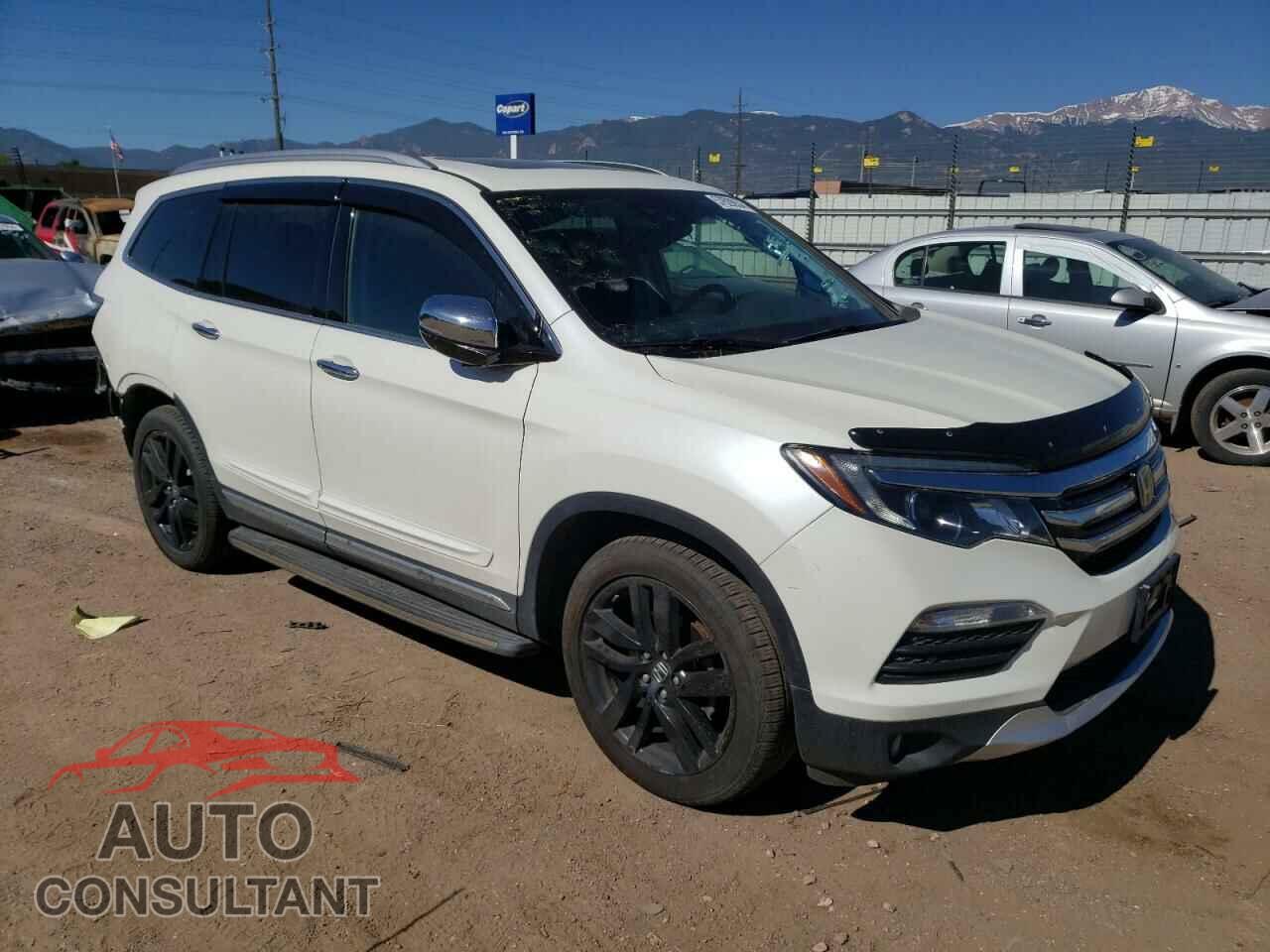 HONDA PILOT 2017 - 5FNYF6H02HB019591