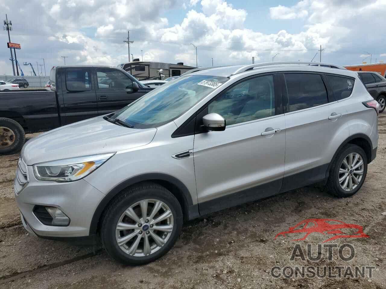 FORD ESCAPE 2017 - 1FMCU9J92HUB30803