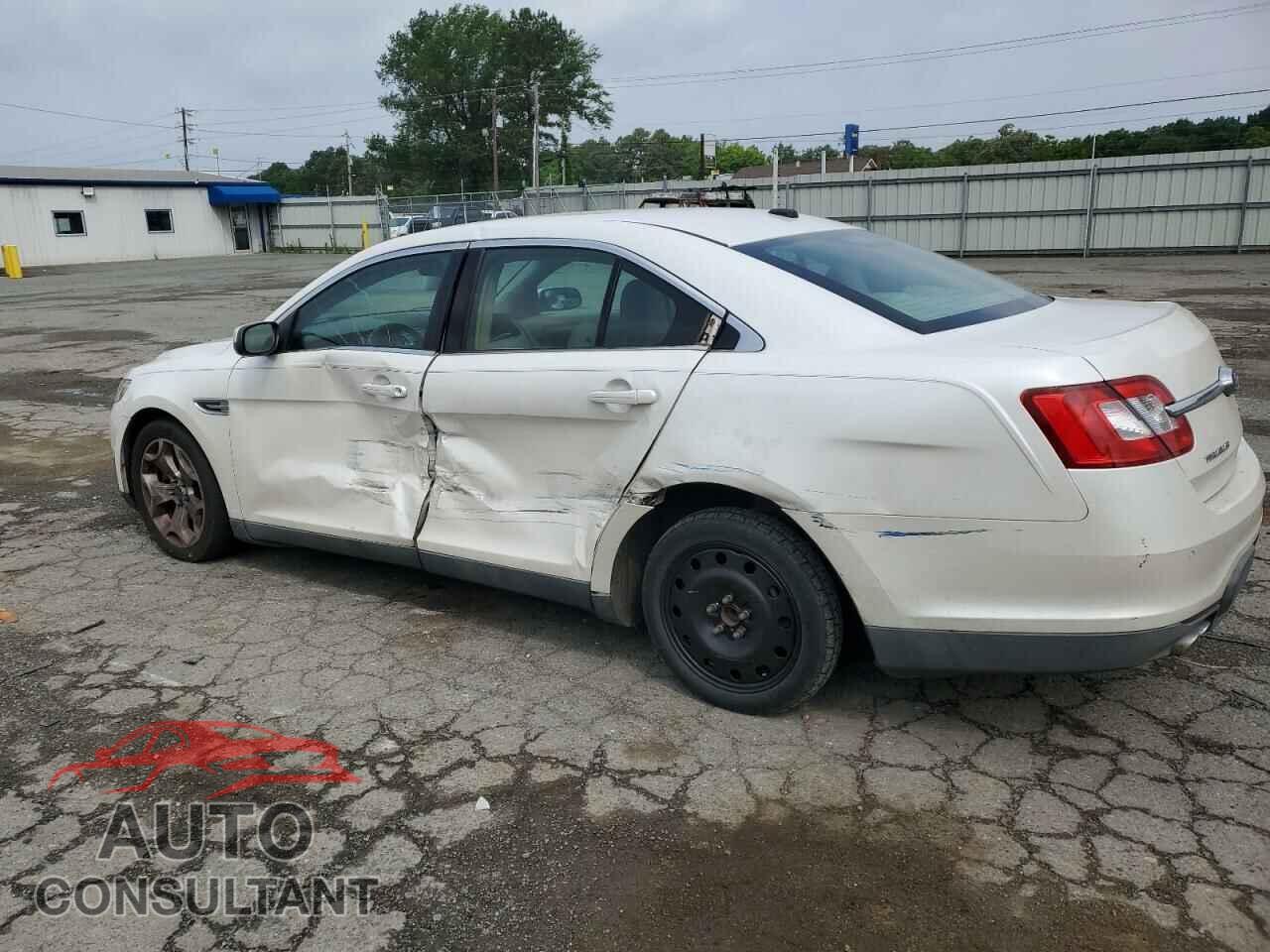 FORD TAURUS 2010 - 1FAHP2EW1AG144436