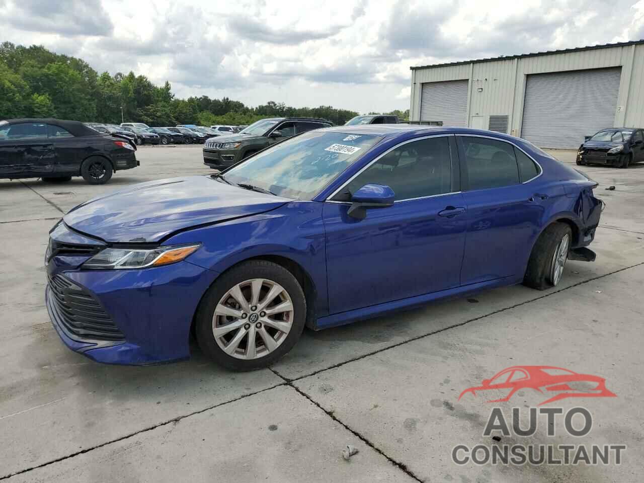 TOYOTA CAMRY 2018 - 4T1B11HK1JU593312