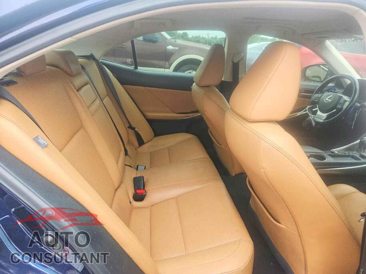 LEXUS IS 2017 - JTHCM1D28H5017614