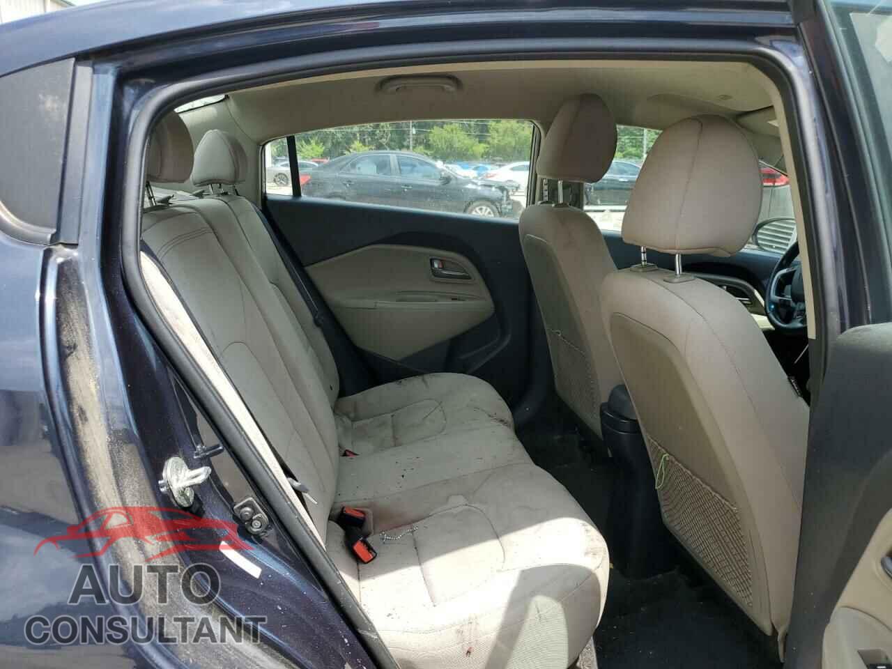 KIA RIO 2017 - KNADN4A33H6007680