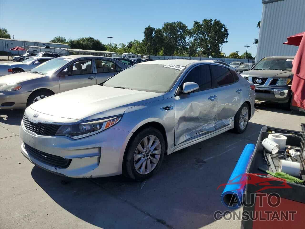 KIA OPTIMA 2017 - 5XXGT4L37HG137868