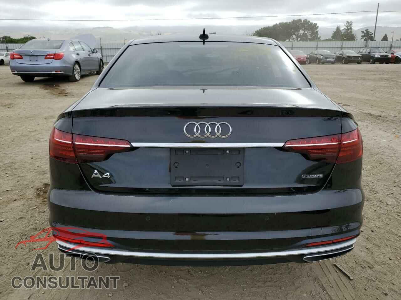 AUDI A4 2021 - WAUDAAF42MA044142