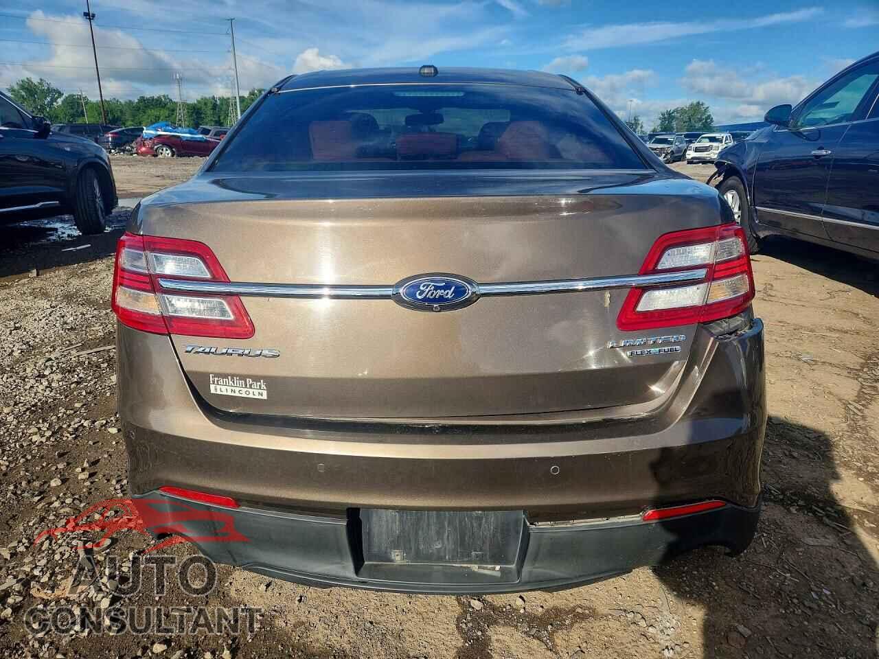 FORD TAURUS 2015 - 1FAHP2F84FG116332