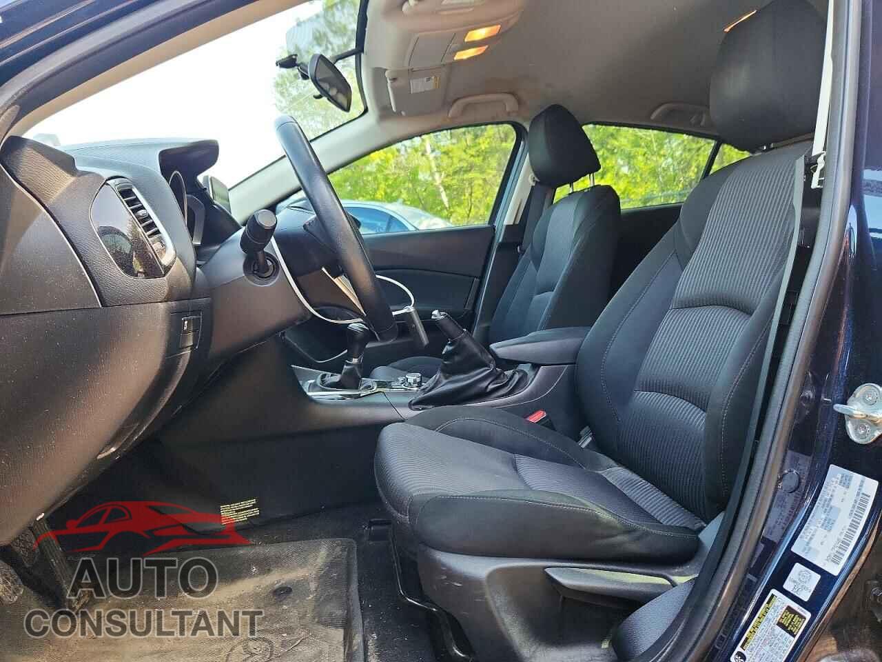 MAZDA 3 2015 - 3MZBM1L77FM214885