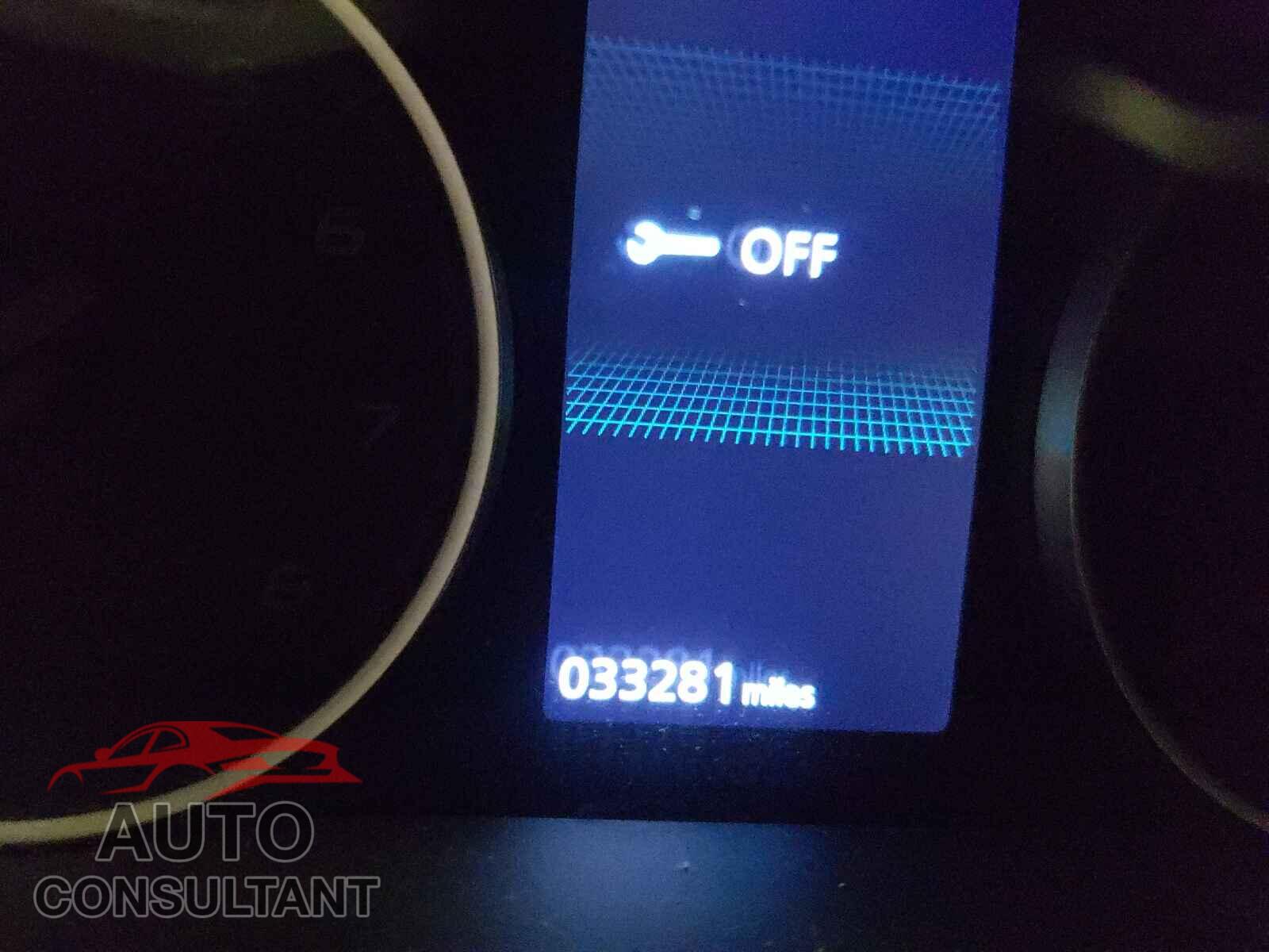 MITSUBISHI ECLIPSE 2018 - JA4AT4AA3JZ070299