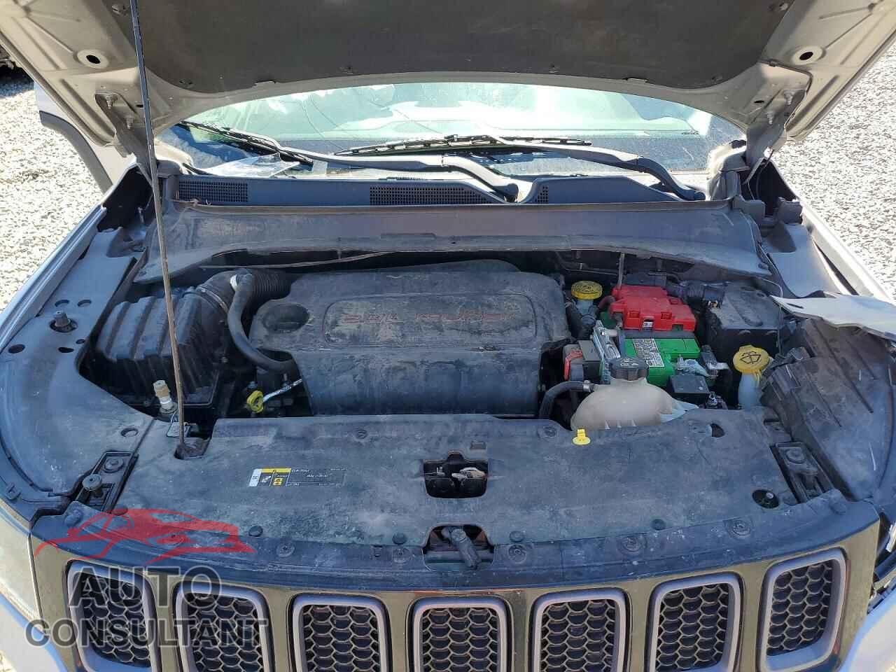 JEEP COMPASS 2019 - 3C4NJDDB6KT786351