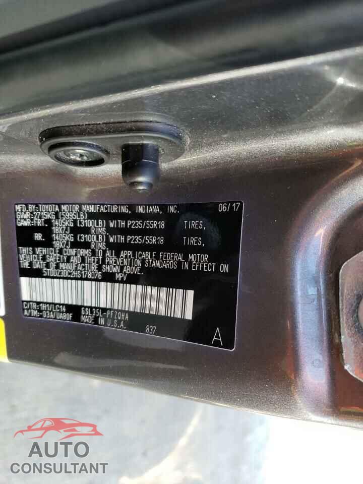TOYOTA SIENNA 2017 - 5TDDZ3DC2HS178076