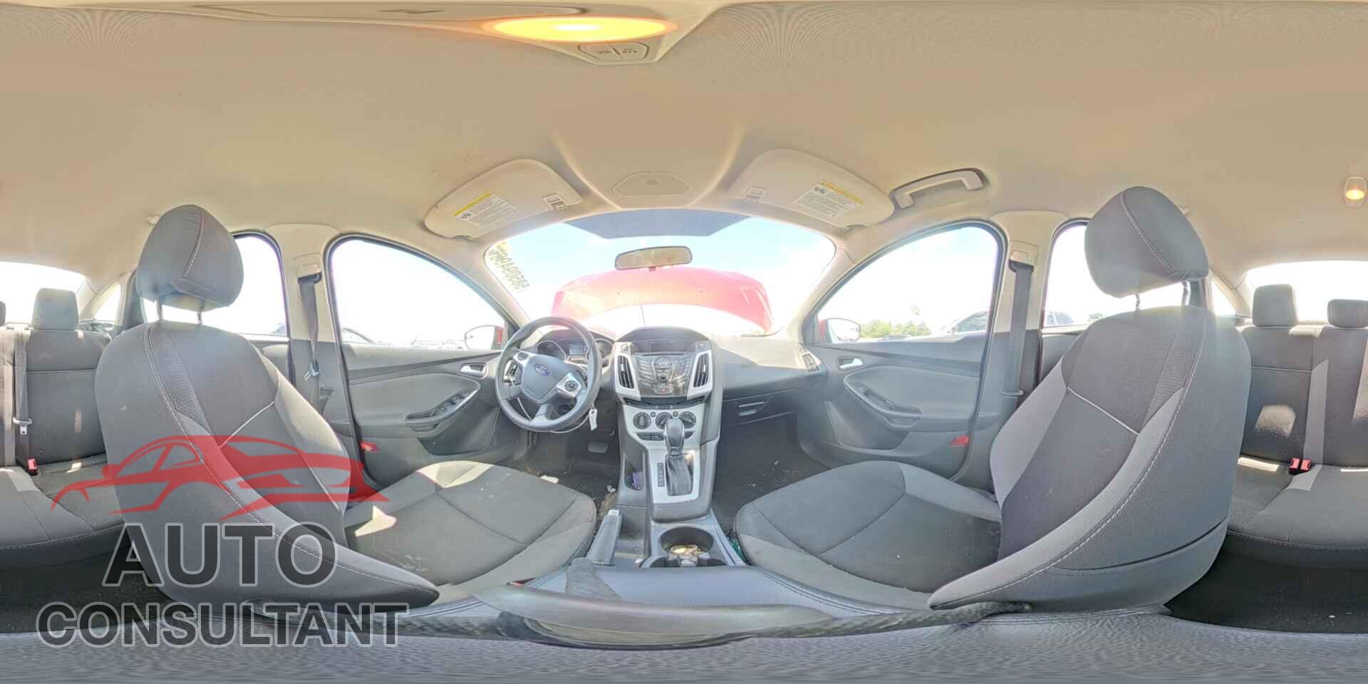 FORD FOCUS 2014 - 1FADP3F21EL388438
