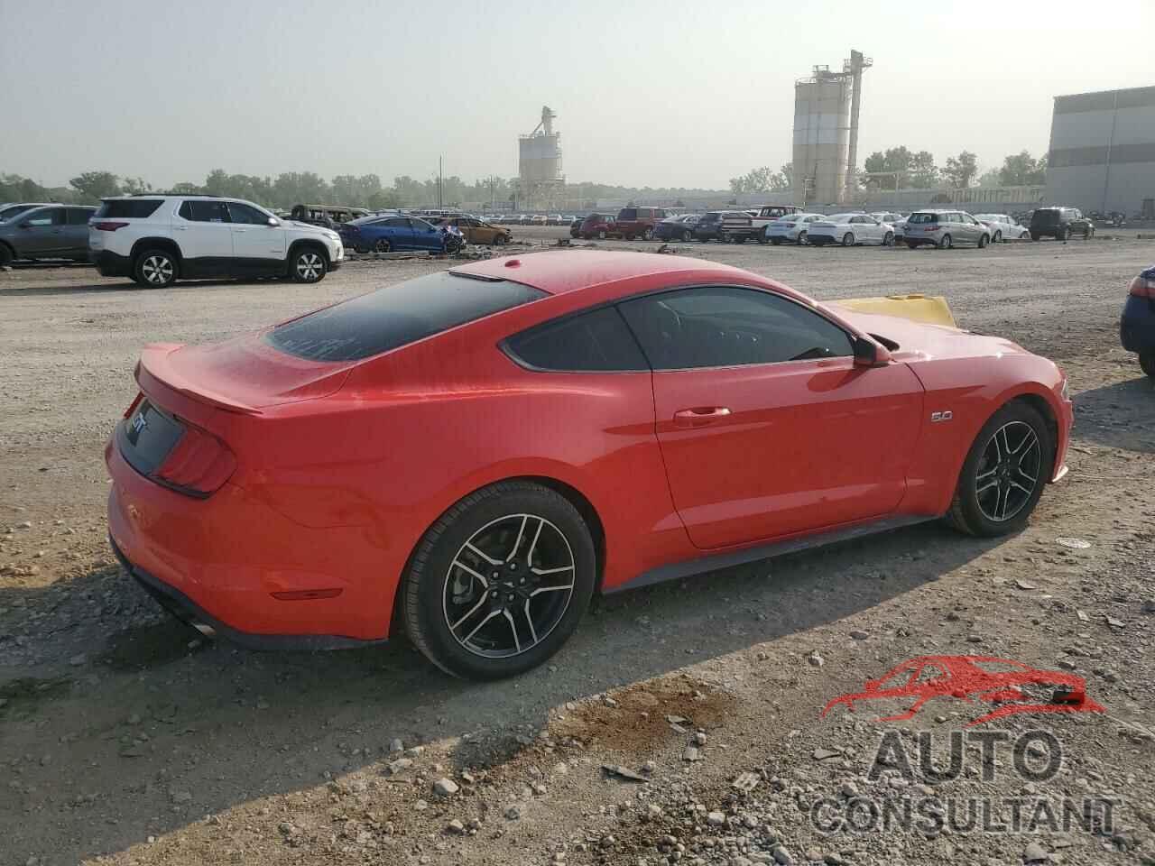 FORD MUSTANG 2018 - 1FA6P8CF3J5184669