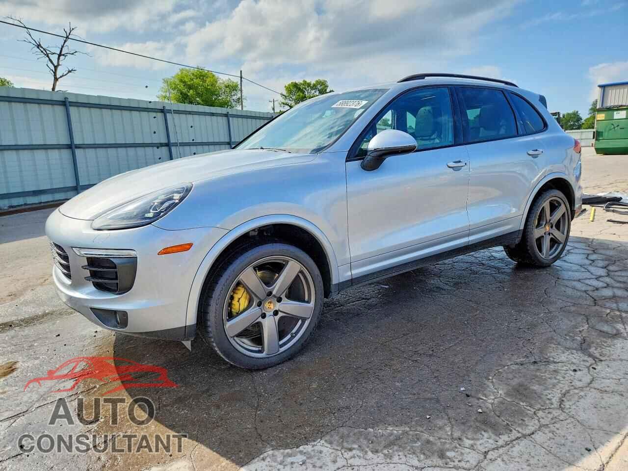 PORSCHE CAYENNE 2017 - WP1AA2A2XHKA86591