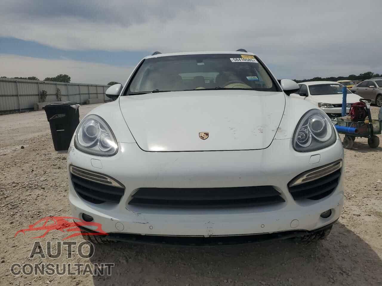 PORSCHE CAYENNE 2014 - WP1AE2A23ELA50882