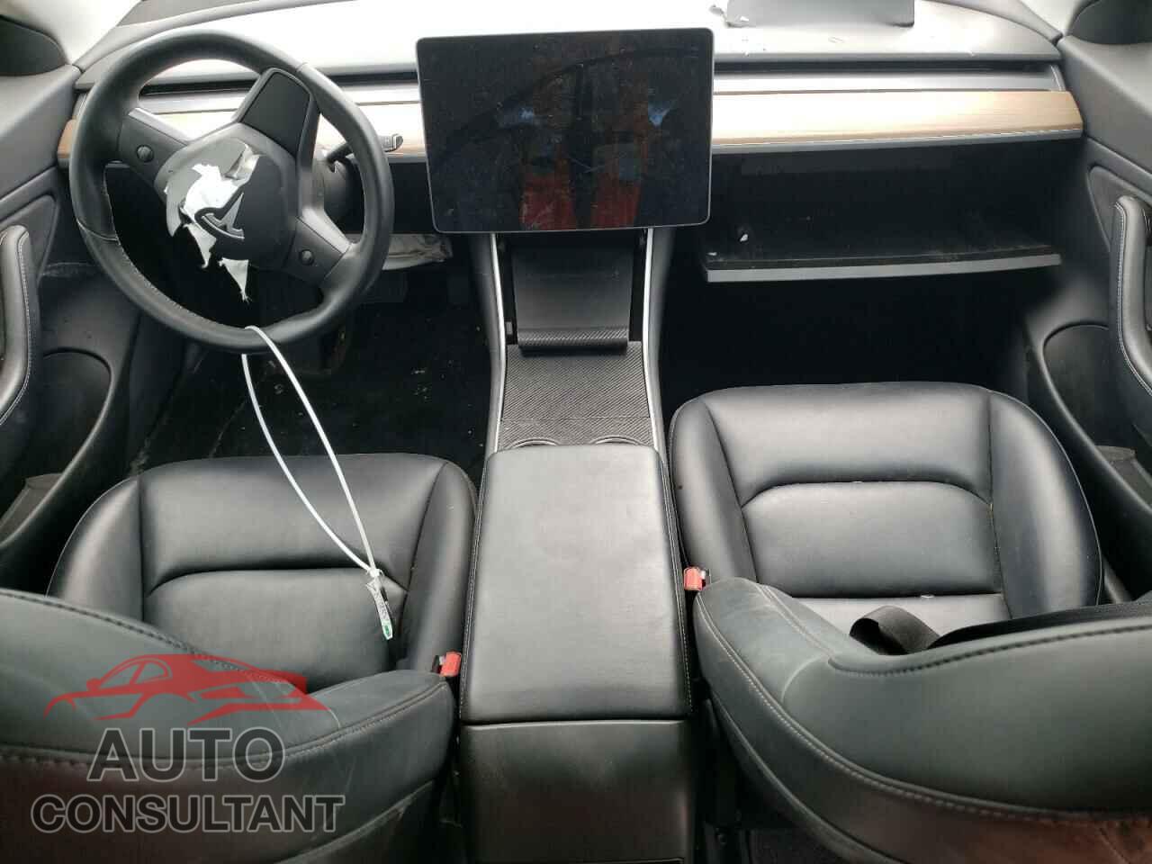 TESLA MODEL 3 2018 - 5YJ3E1EA1JF156685