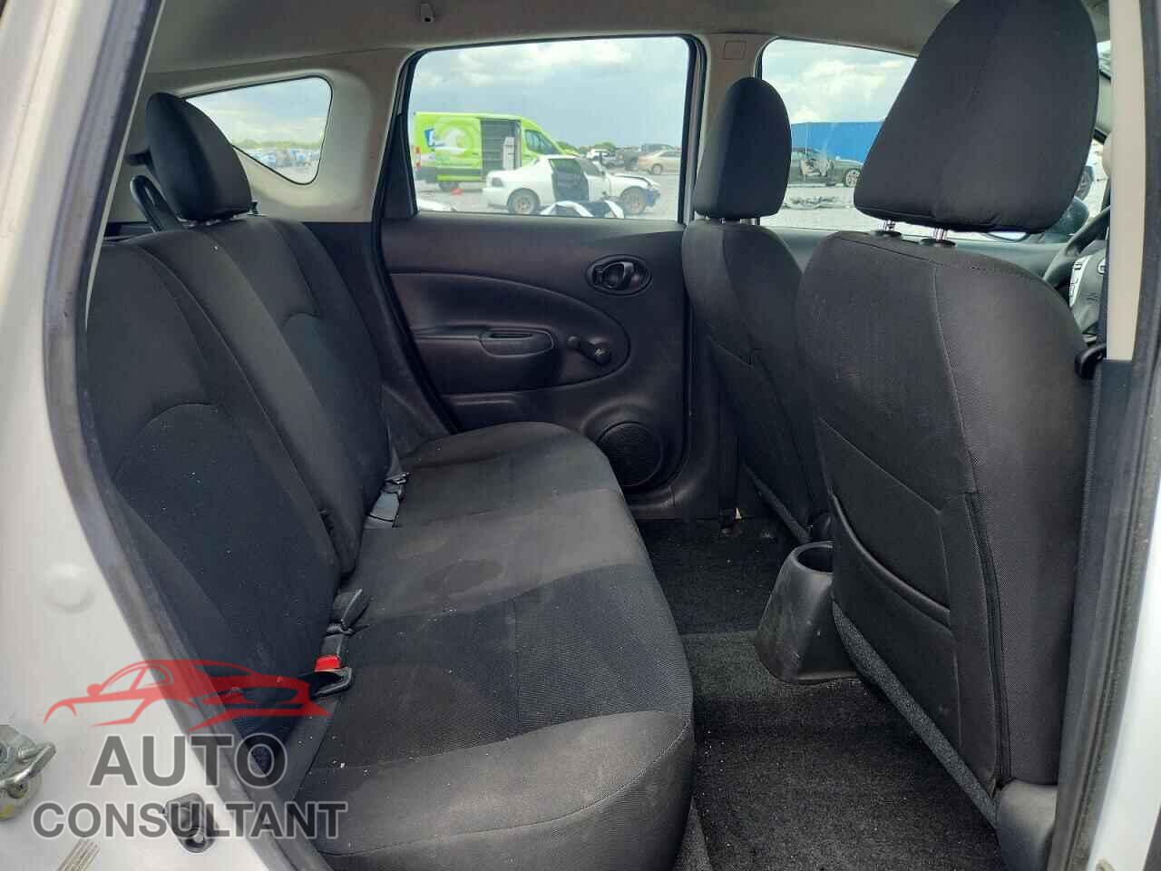 NISSAN VERSA 2017 - 3N1CE2CP5HL363592