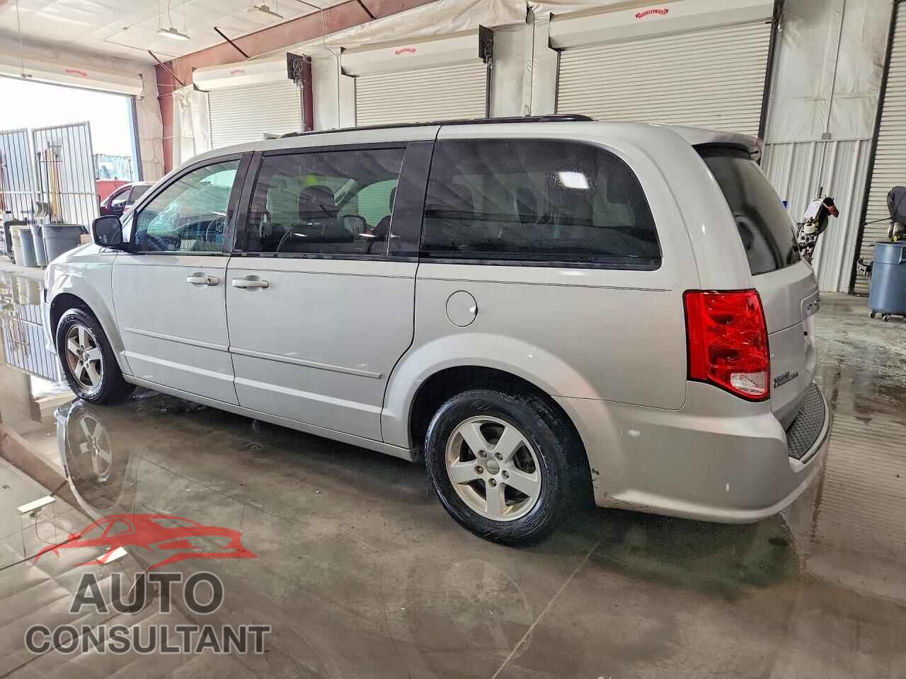 DODGE CARAVAN 2011 - 2D4RN3DG9BR692899