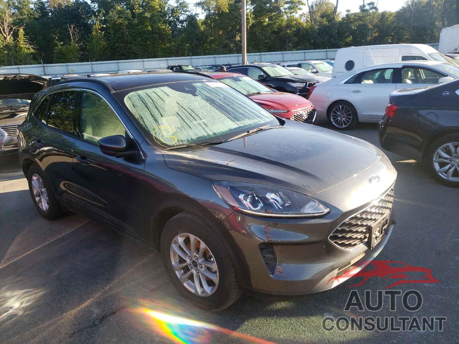 FORD ESCAPE 2020 - 1FMCU9G62LUA64999