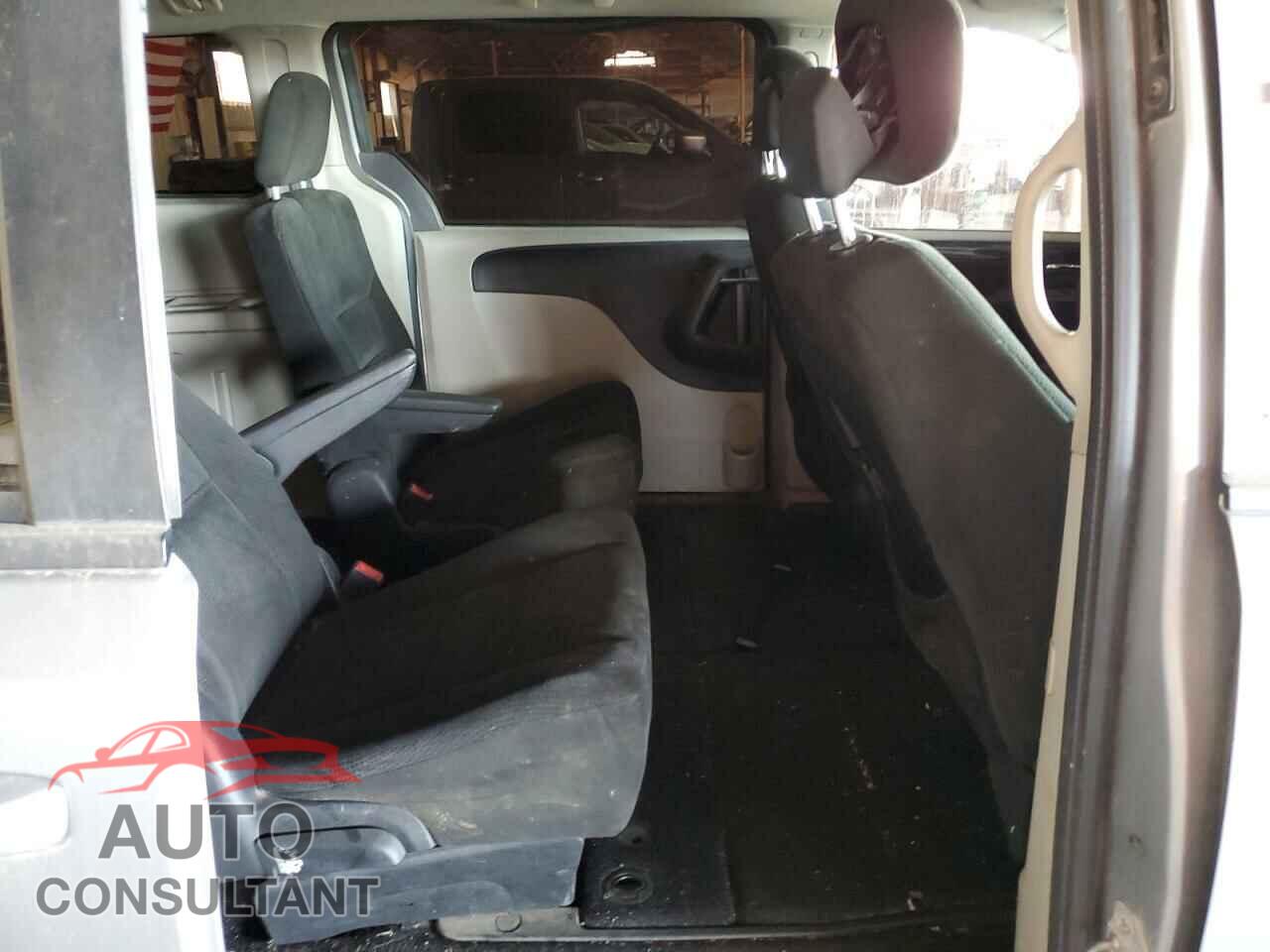 DODGE CARAVAN 2015 - 2C4RDGCG7FR648270