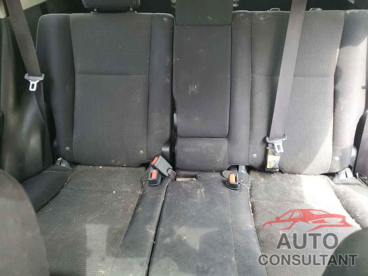 TOYOTA RAV4 2016 - JTMRFREV0GJ090656
