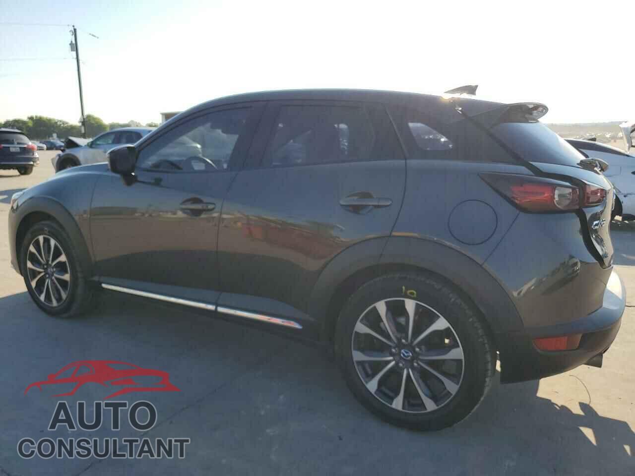 MAZDA CX-3 2019 - JM1DKDD73K0428559