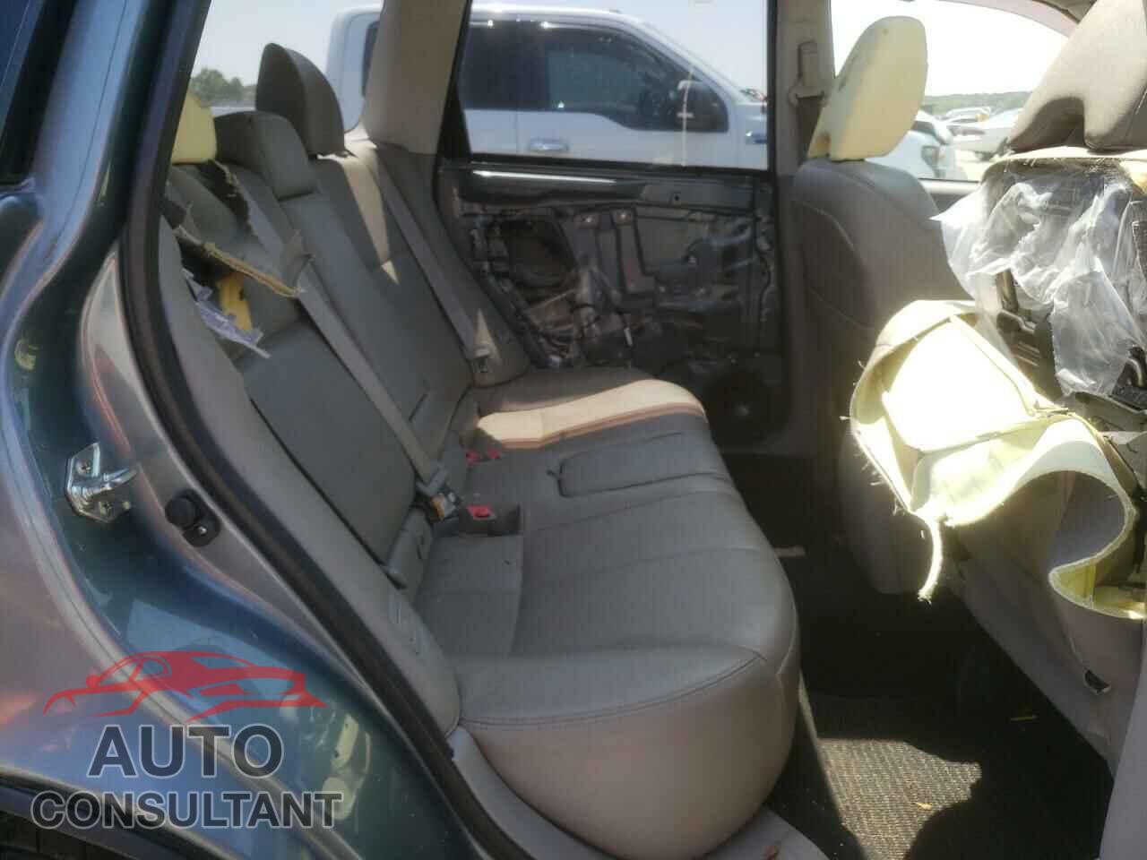 SUBARU FORESTER 2013 - JF2SHAECXDH442268