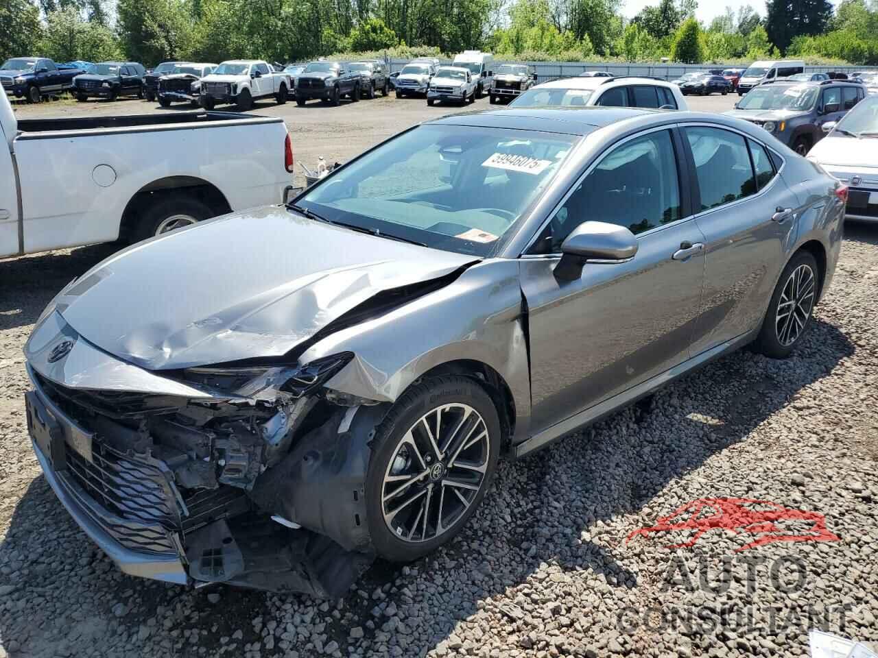 TOYOTA CAMRY 2025 - 4T1DBADK7SU520054