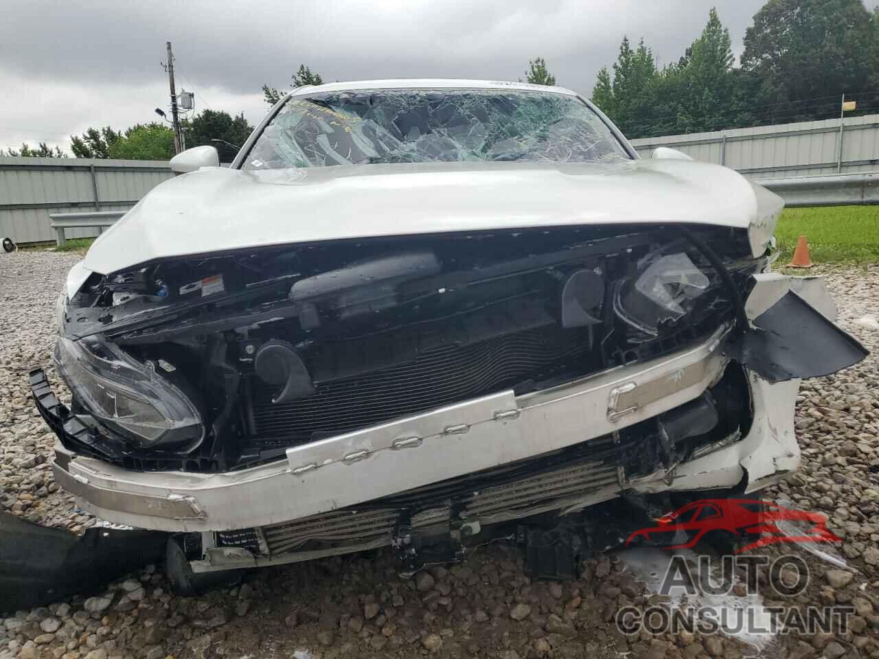 HONDA ACCORD 2019 - 1HGCV2F32KA007140