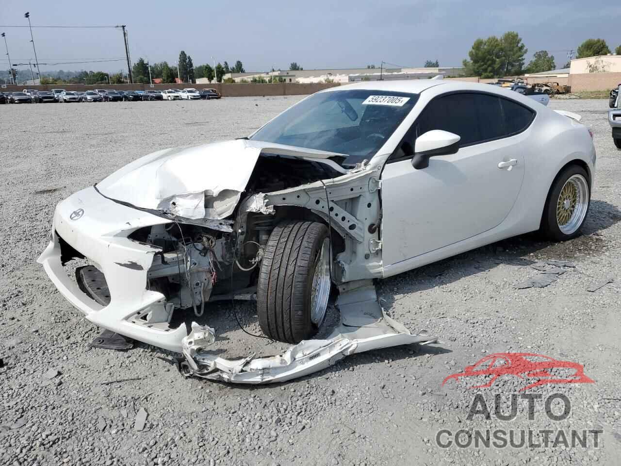 TOYOTA SCION 2015 - JF1ZNAA14F9700538