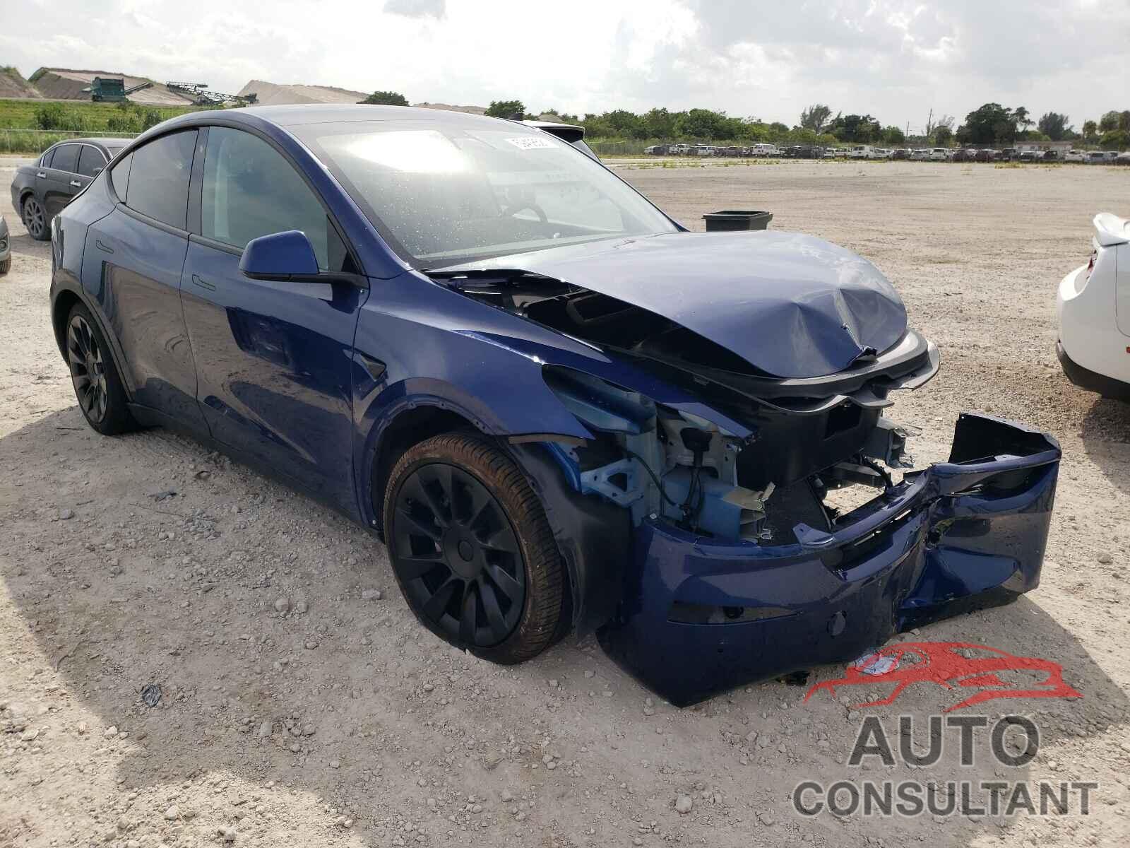 TESLA MODEL Y 2020 - 5YJYGDEEXLF040571
