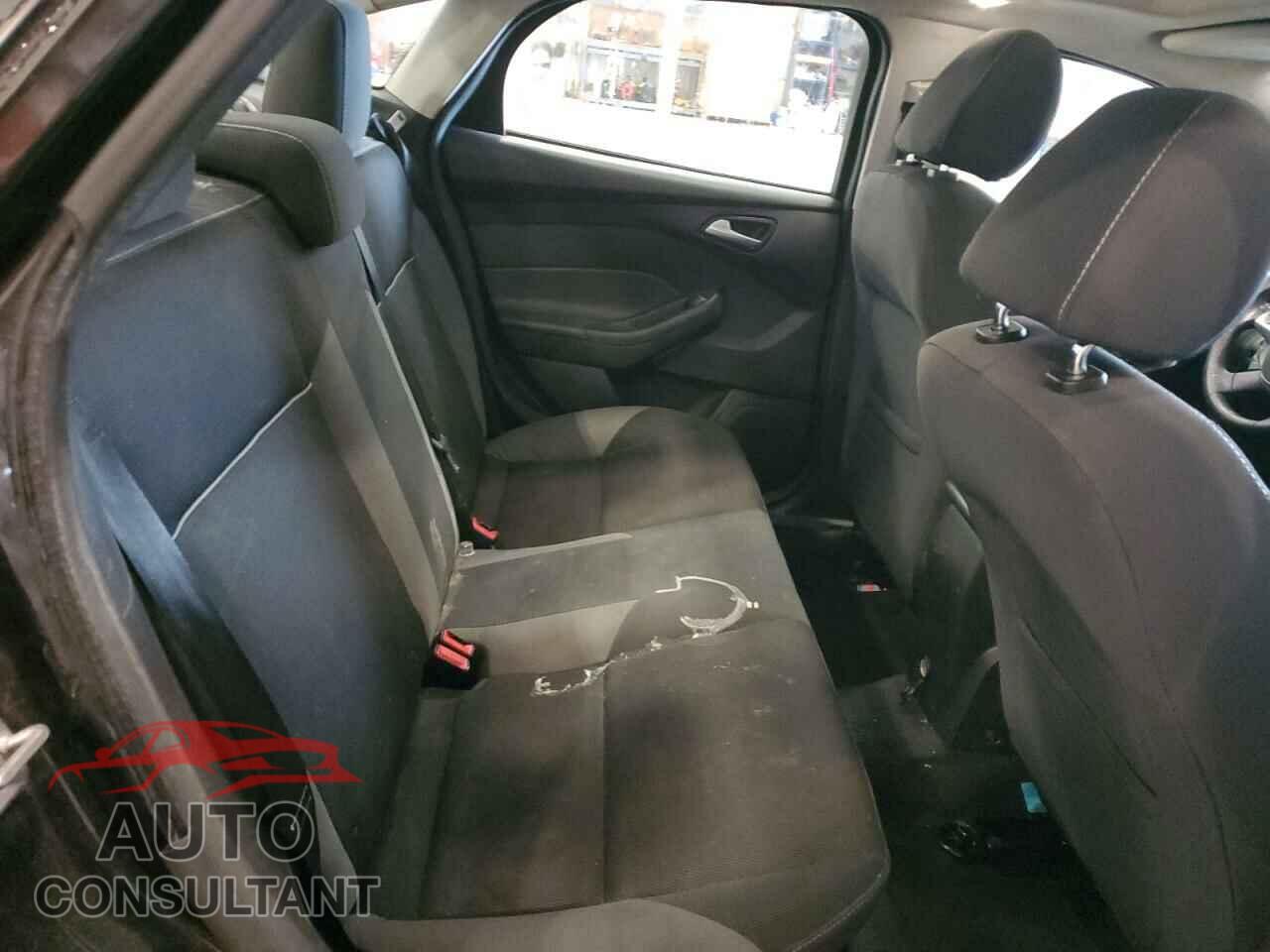 FORD FOCUS 2014 - 1FADP3F25EL441285