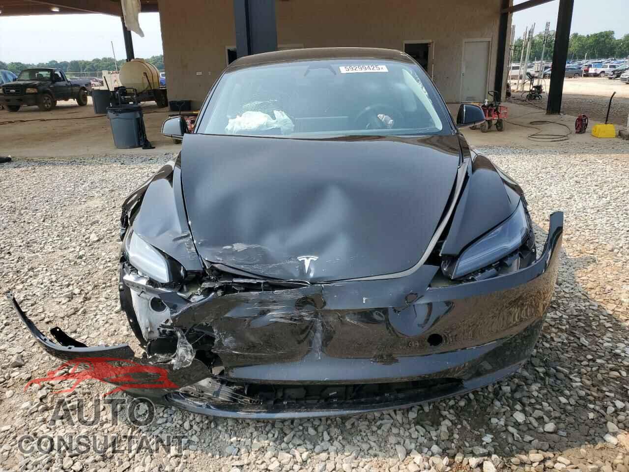 TESLA MODEL 3 2024 - 5YJ3E1EA7RF738723