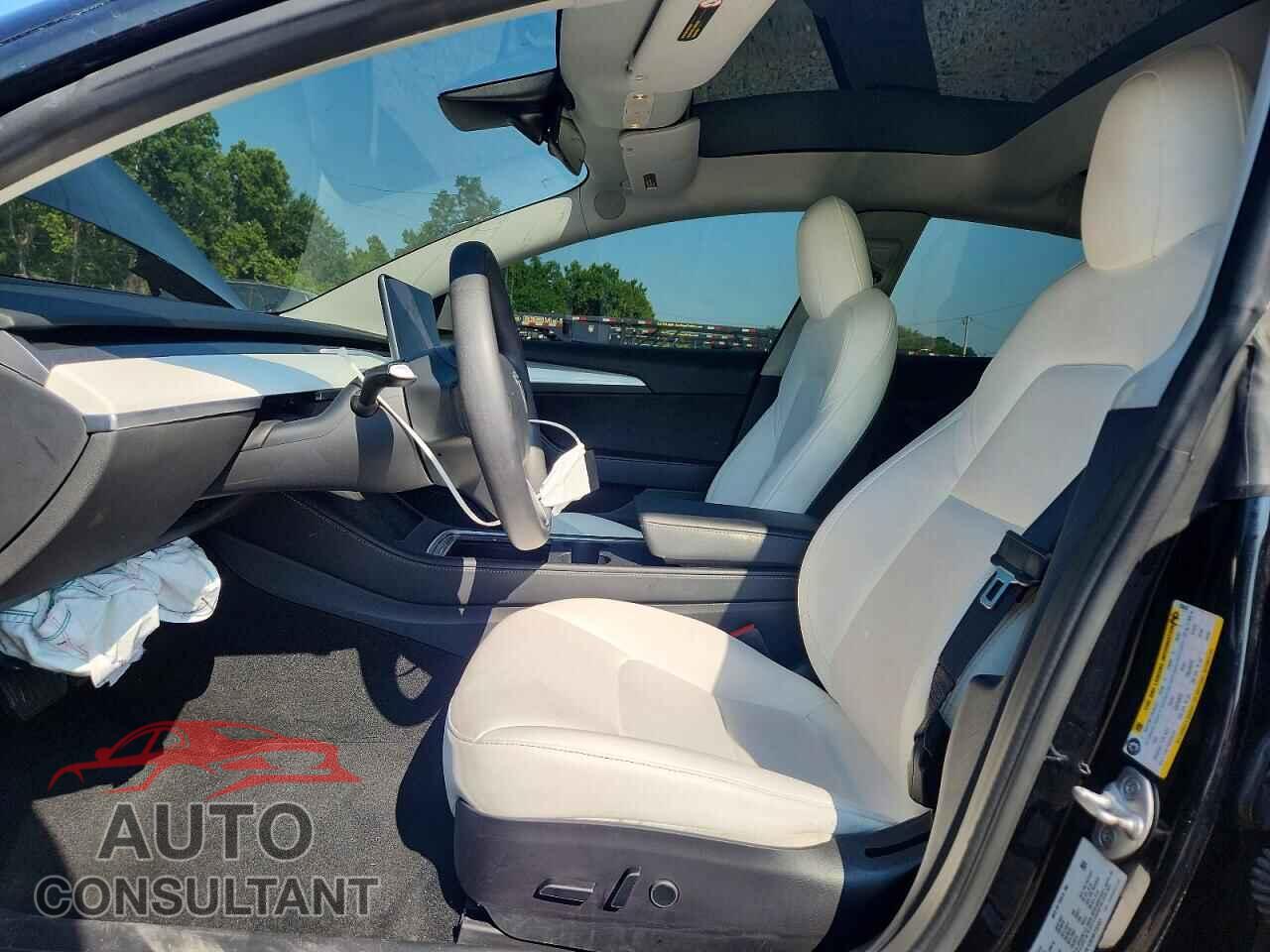 TESLA MODEL 3 2022 - 5YJ3E1EB2NF230453