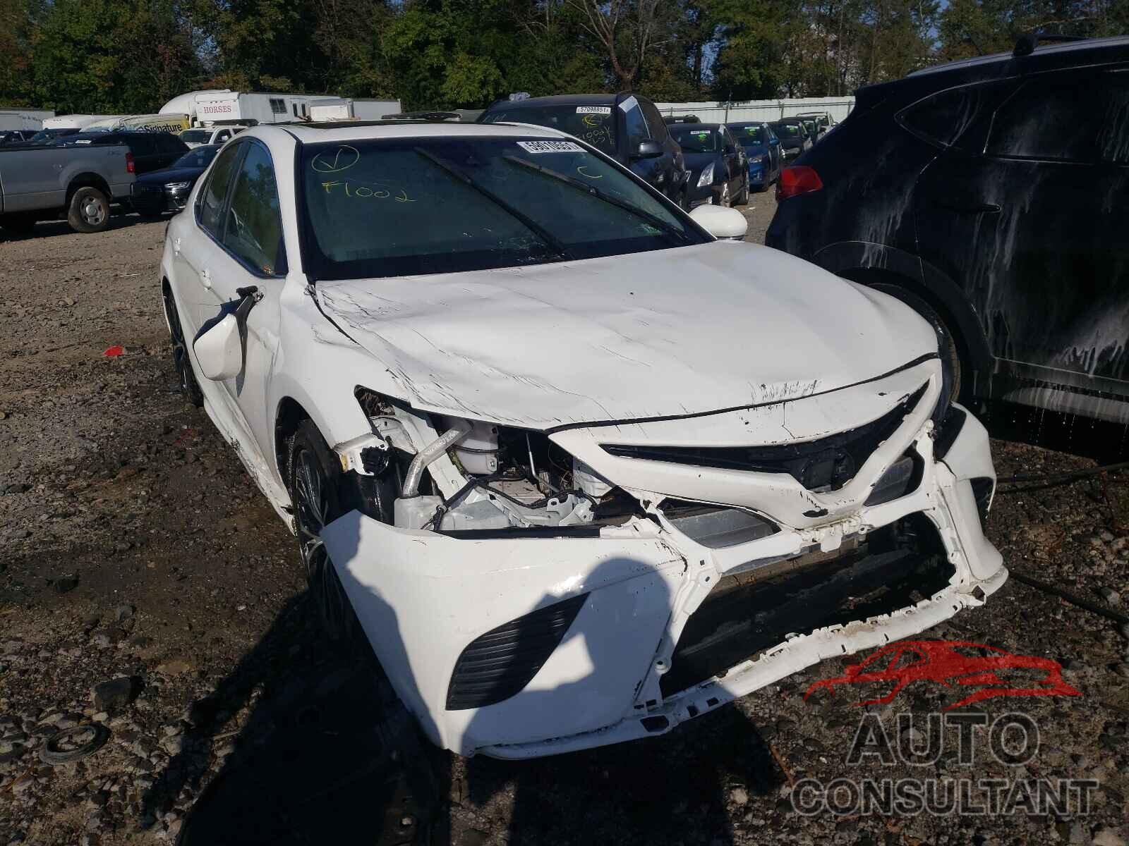 TOYOTA CAMRY 2018 - JTNB11HK5J3002937
