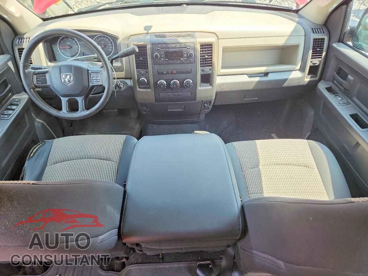 DODGE RAM 1500 2012 - 1C6RD7FT4CS238875
