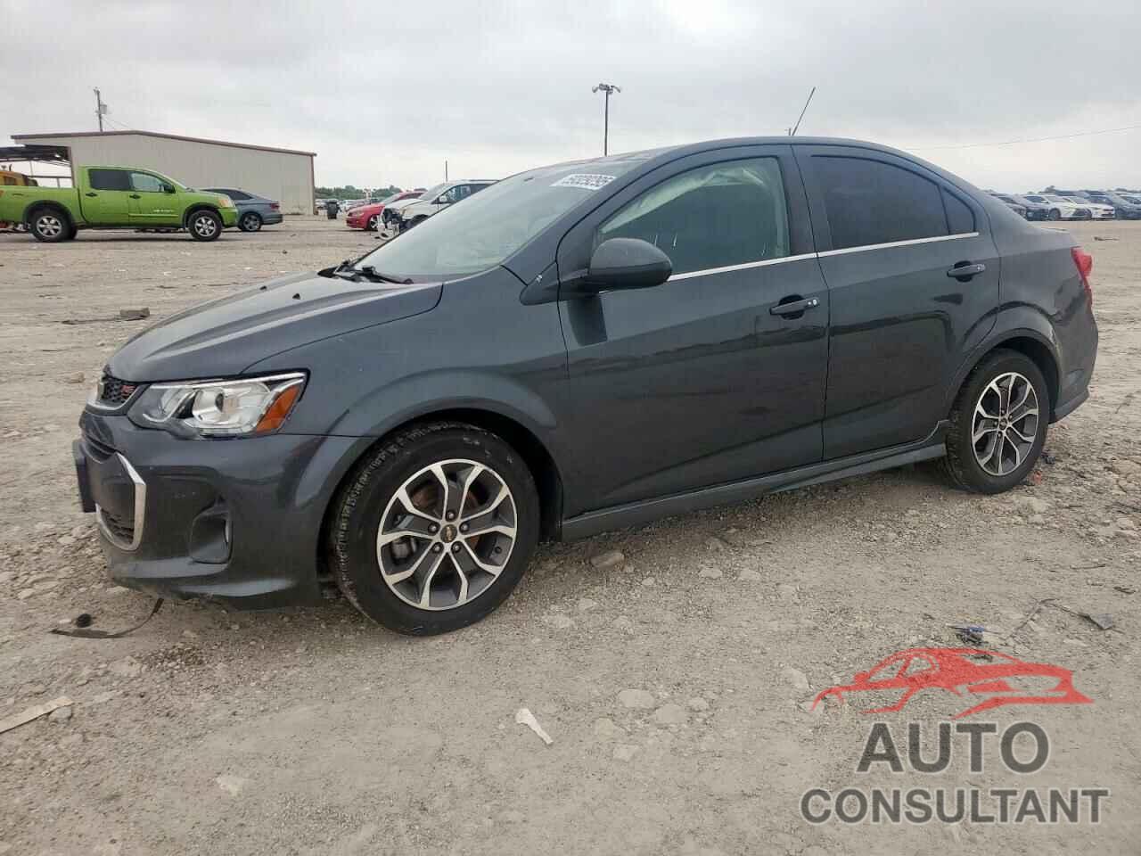 CHEVROLET SONIC 2017 - 1G1JD5SH2H4162038